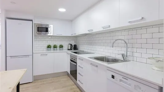 Apartments in Barcelona Ciutat Vella - photo 7