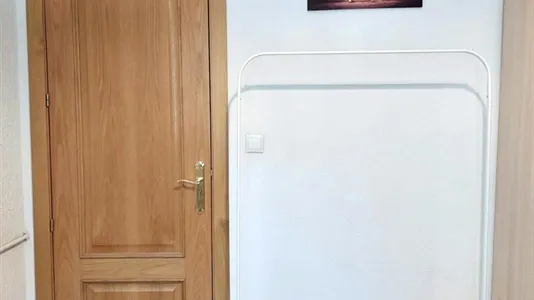 Rooms in Madrid Salamanca - photo 6