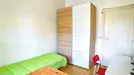 Room for rent, Turin, Piemonte, Via Monfalcone