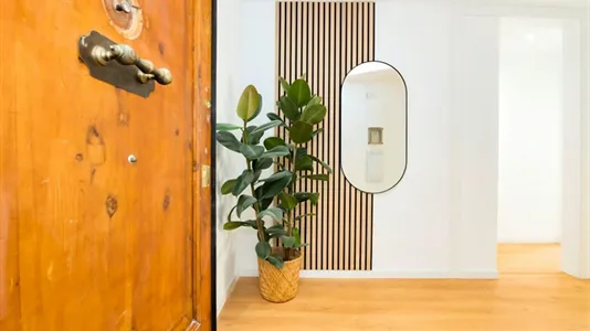 Rooms in Barcelona Ciutat Vella - photo 6