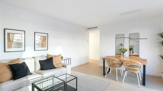 Apartments in Badalona - photo 2