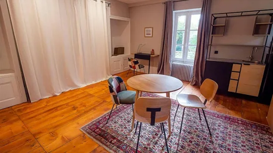 Rooms in Grenoble - photo 3