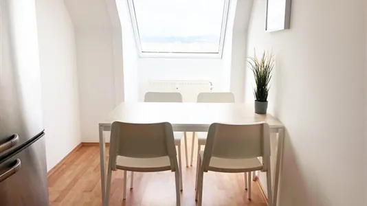 Rooms in Vienna Favoriten - photo 8