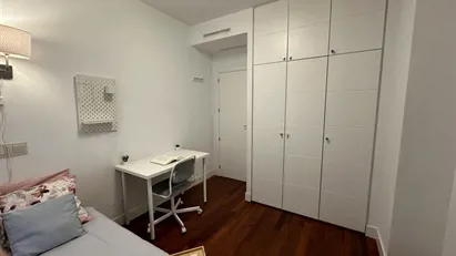 Room for rent in Madrid Moncloa-Aravaca, Madrid