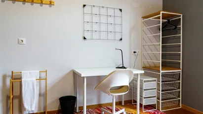 Room for rent in Vila Real (Distrito)