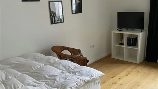 Apartments in Dusseldorf - photo 5