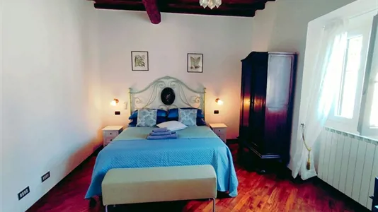 Apartments in Florence - photo 2