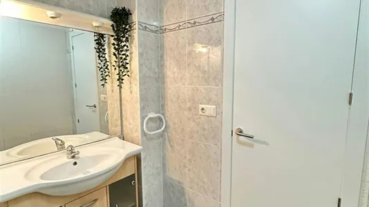 Rooms in Castellón de la Plana/Castelló de la Plana - photo 9
