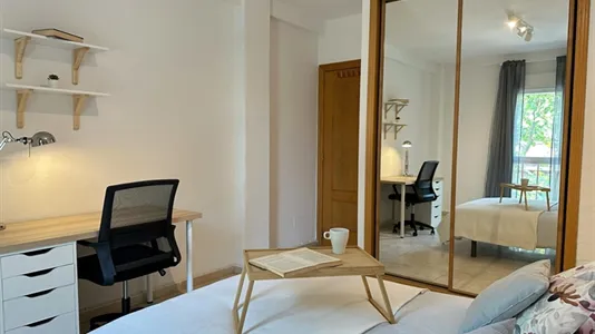 Rooms in Villaviciosa de Odón - photo 2
