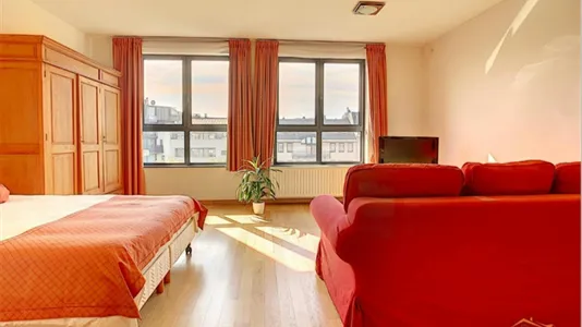 Apartments in Brussels Schaarbeek - photo 9