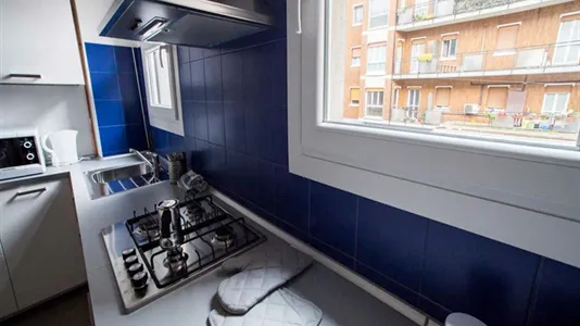 Rooms in Milano Zona 8 - Fiera, Gallaratese, Quarto Oggiaro - photo 5