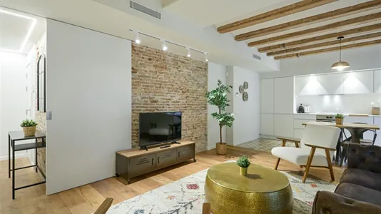 Apartments in Barcelona Ciutat Vella - photo 5