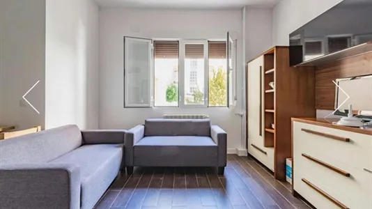 Rooms in Madrid Chamberí - photo 9