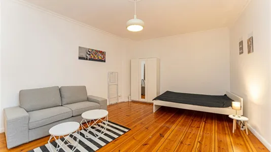 Apartments in Berlin Friedrichshain-Kreuzberg - photo 3