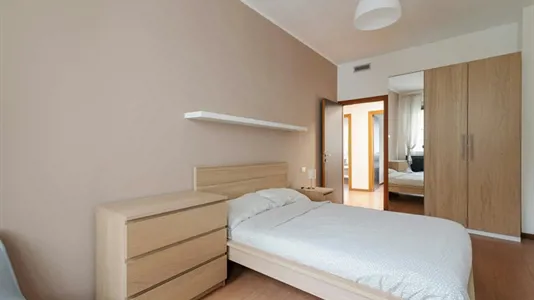 Rooms in Milano Zona 2 - Stazione Centrale, Gorla, Turro, Greco, Crescenzago - photo 1