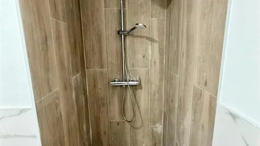 Rooms in Mislata - photo 10