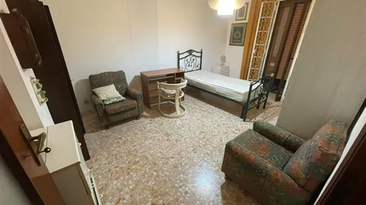 Rooms in Arenella - photo 9