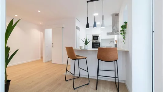 Rooms in Barcelona Sants-Montjuïc - photo 9