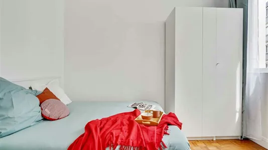 Rooms in Paris 15ème arrondissement - photo 2