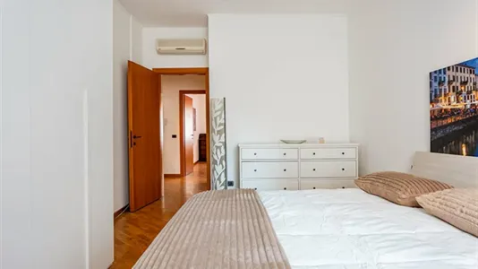 Apartments in Milano Zona 8 - Fiera, Gallaratese, Quarto Oggiaro - photo 8