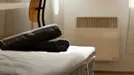 Room for rent, Budapest Erzsébetváros, Budapest, &lt;span class=&quot;blurred street&quot; onclick=&quot;ProcessAdRequest(13909623)&quot;&gt;&lt;span class=&quot;hint&quot;&gt;See streetname&lt;/span&gt;[xxxxxxxxxxxxx]&lt;/span&gt;