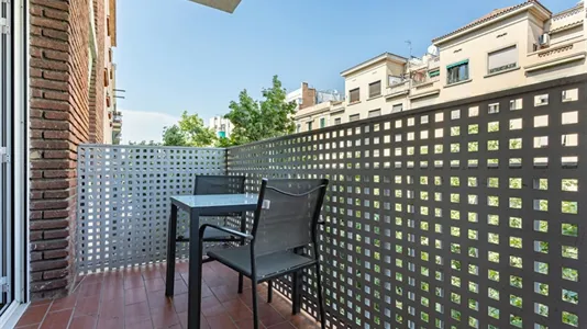 Apartments in Barcelona Eixample - photo 3