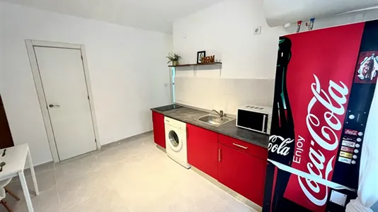 Rooms in El Cerezo - photo 8