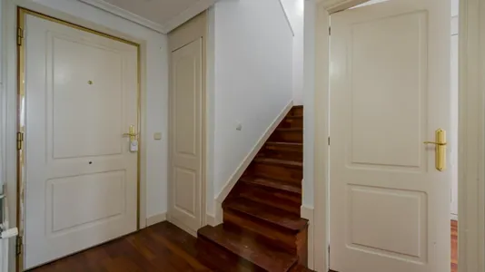 Rooms in Madrid Hortaleza - photo 9