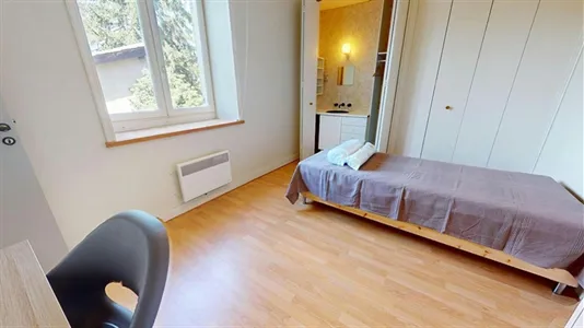 Rooms in Lyon - photo 2