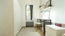 Room for rent, Barcelona Ciutat Vella, Barcelona, &lt;span class=&quot;blurred street&quot; onclick=&quot;ProcessAdRequest(12608007)&quot;&gt;&lt;span class=&quot;hint&quot;&gt;See streetname&lt;/span&gt;[xxxxxxxxxxxxx]&lt;/span&gt;