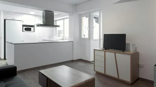 Rooms in el Camí de Vera - photo 6