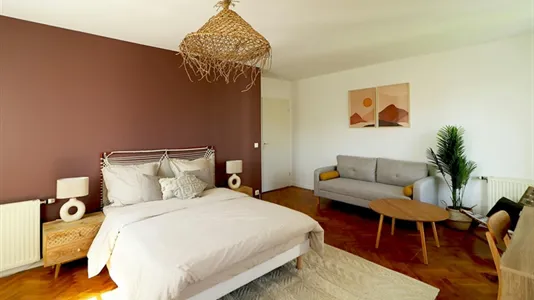 Rooms in Saint-Denis - photo 5