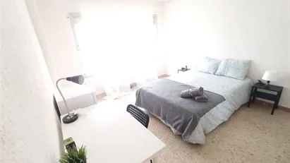 Room for rent in Madrid Moncloa-Aravaca, Madrid