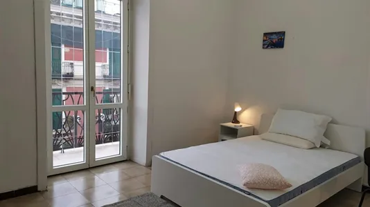 Rooms in Napoli Municipalità 4 - photo 2