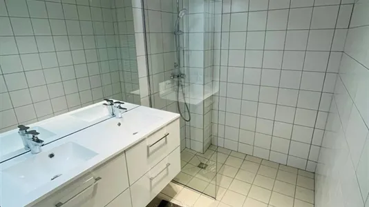 Rooms in Lyon - photo 4