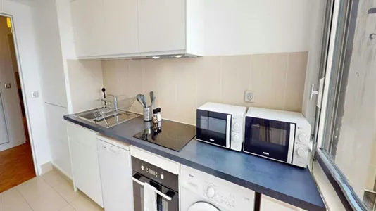 Rooms in Paris 15ème arrondissement - photo 9