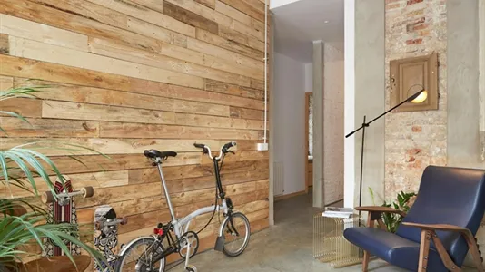 Rooms in Barcelona Eixample - photo 7