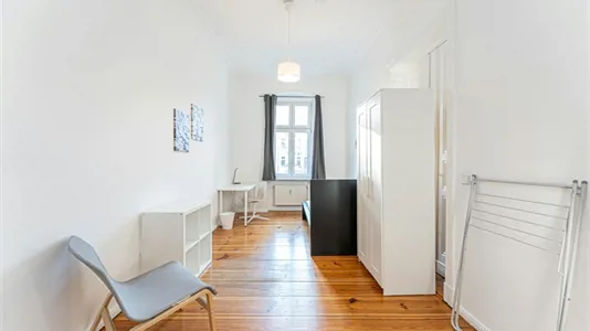 Rooms in Berlin Friedrichshain-Kreuzberg - photo 1