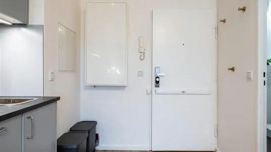 Apartments in Location is not specified - photo 8