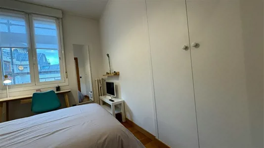 Rooms in Bilbao - photo 3