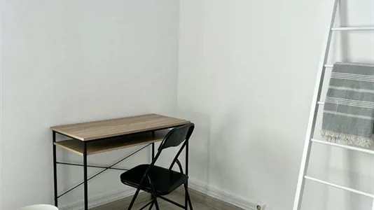 Rooms in Aveiro - photo 3