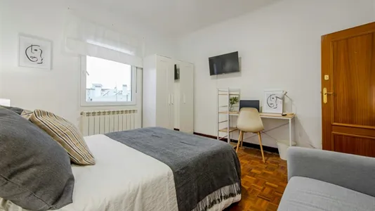 Rooms in Madrid Chamartín - photo 4