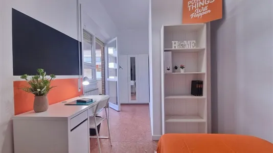 Rooms in Roma Municipio VIII – Appia Antica - photo 7