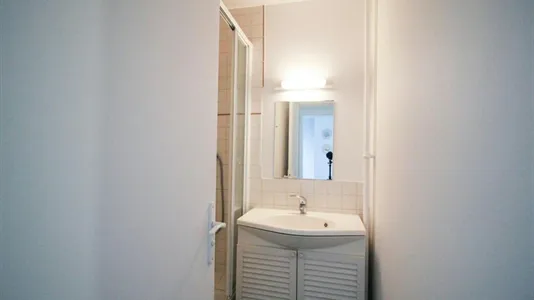 Rooms in Nanterre - photo 6