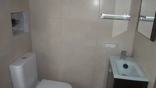 Rooms in Zaragoza - photo 4