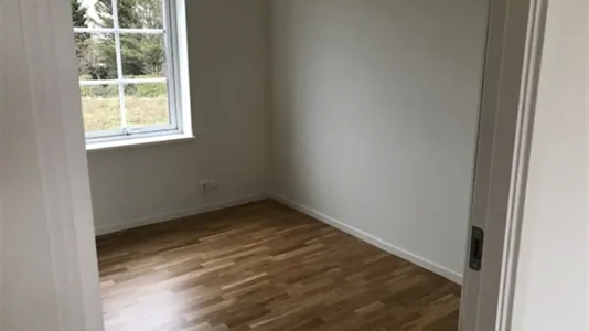 Houses in Höganäs - photo 9