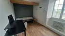 Room for rent, Angers, Pays de la Loire, &lt;span class=&quot;blurred street&quot; onclick=&quot;ProcessAdRequest(13930972)&quot;&gt;&lt;span class=&quot;hint&quot;&gt;See streetname&lt;/span&gt;[xxxxxxxxxxxxx]&lt;/span&gt;