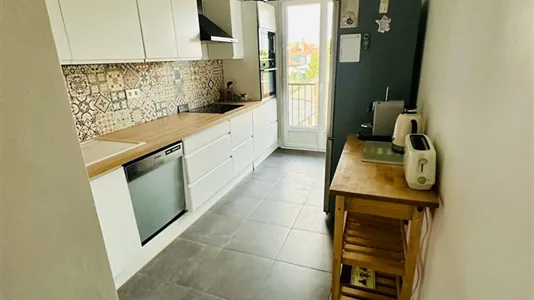 Apartments in Lyon - photo 3