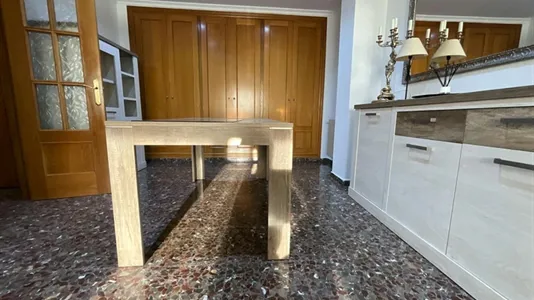 Apartments in la Punta - photo 3