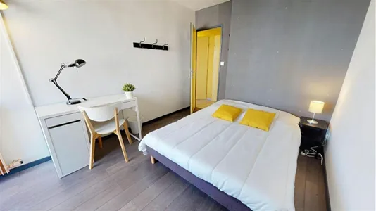 Rooms in Lyon - photo 1
